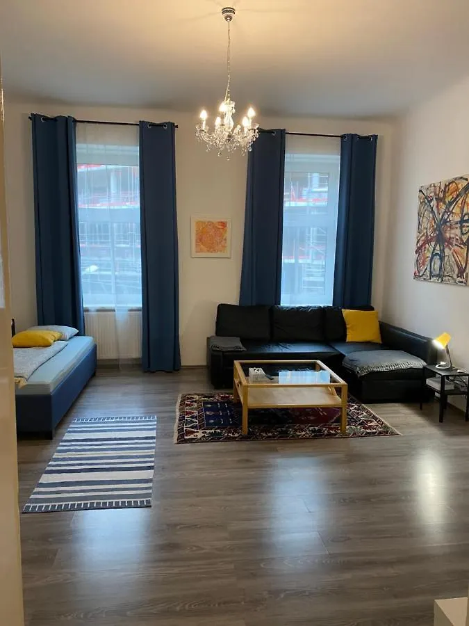 Nice Apartment Between Schoenbrunn And Karlsplatz location